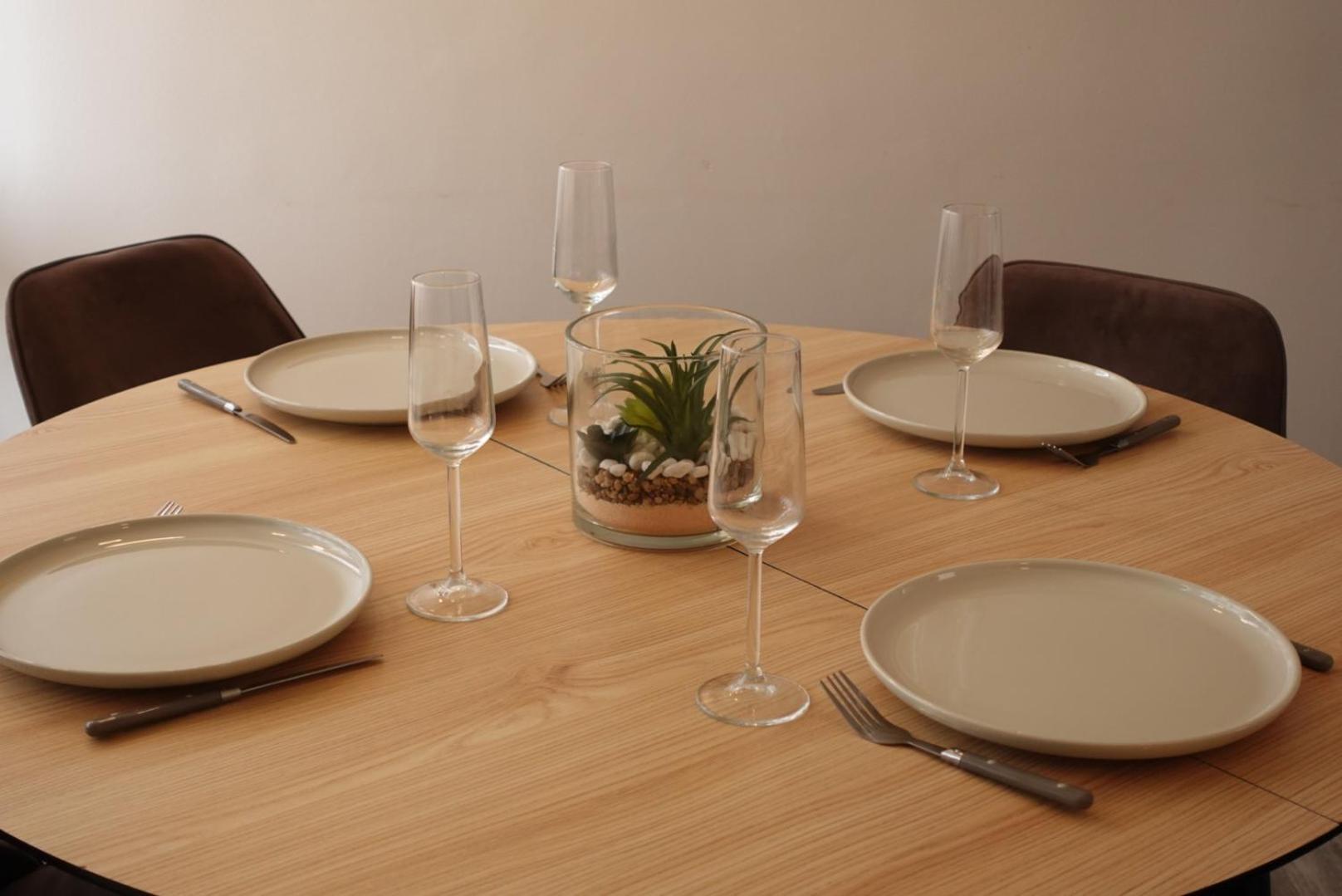 Parisian Retreat Pour 5 Personnes - 12 Min De Paris - Proche Gare Apartman Deuil-la-Barre Kültér fotó