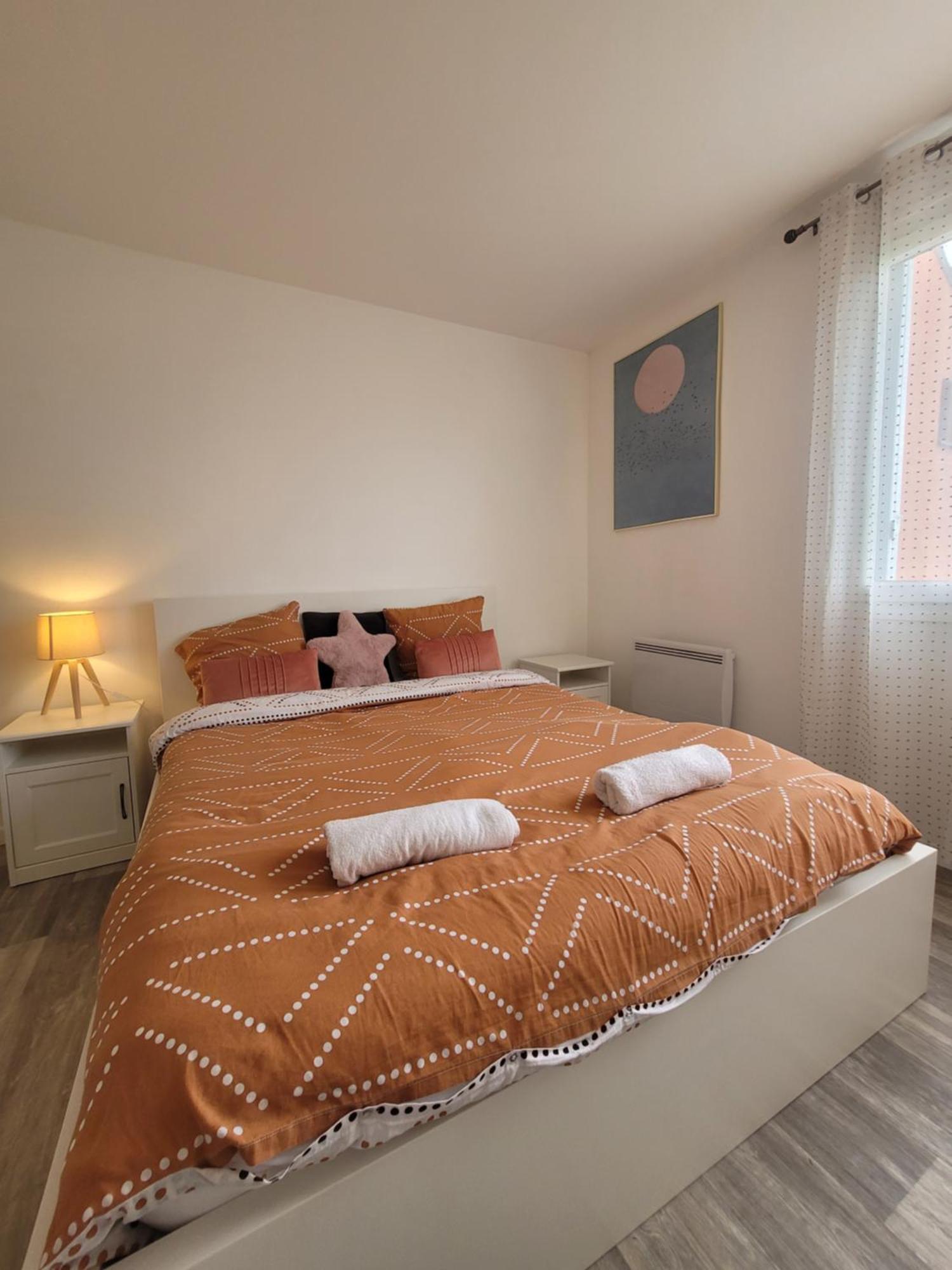 Parisian Retreat Pour 5 Personnes - 12 Min De Paris - Proche Gare Apartman Deuil-la-Barre Kültér fotó